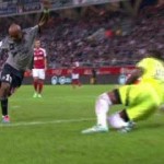 Ayew del Olympique de Marsella marca de rabona el Gol del año