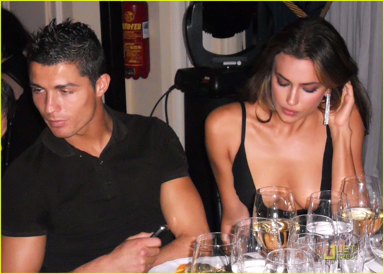 EXCLUSIVE… Couple Cristiano Ronaldo and Irina Shayk Have Dinner After Glamour Awards