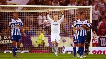 Cristiano dedica su primer gol ante el Deportivo a Alonso Ezquerra 