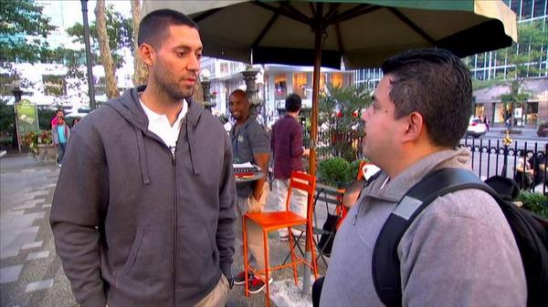 Clint Dempsey sale a las calles de New York y nadie lo reconoce