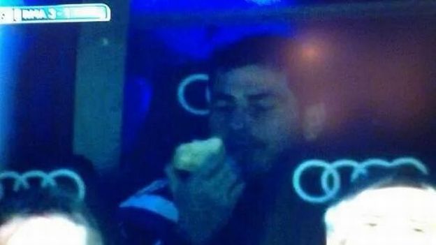 Iker Casillas comía una manzana mientras Keylor Navas defendía el arco del Madrid