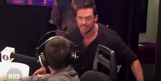 Hugh Jackman cumple el sueño de un niño con fibrosis quística
