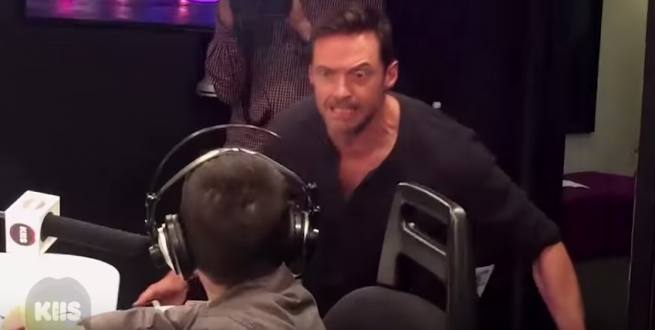 Hugh Jackman cumple el sueño de un niño con fibrosis quística